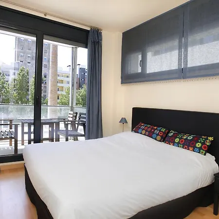 Olympic Village شقة فندقية