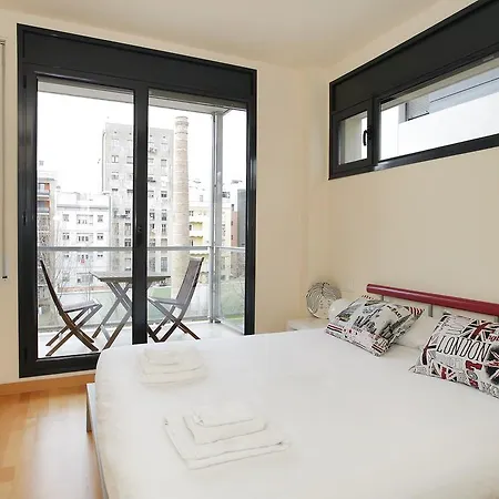 شقة فندقية Olympic Village 3*